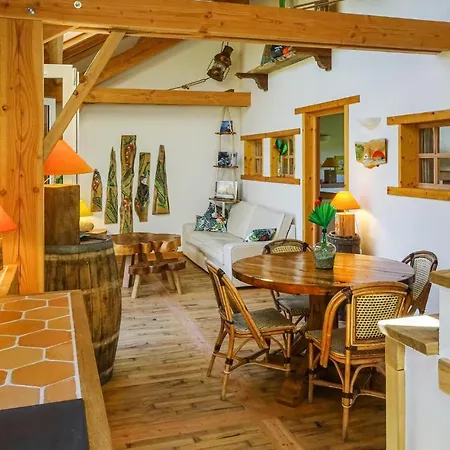 Lovely In With Kitchen Plouguerneau